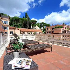 Appartement Piazzetta Margutta - My Extra